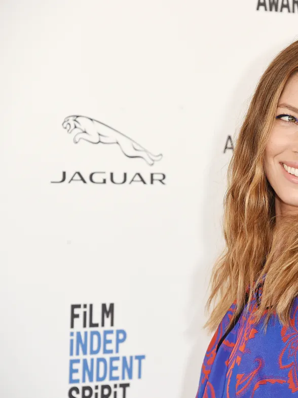 Jessica Biel, una mamá muy ocupada, reta desde Instagram al resto del mundo