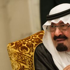Embajador saudí: ¿Dejar de bombardear Yemen? Es como si me preguntas si dejaría de pegar a mi mujer