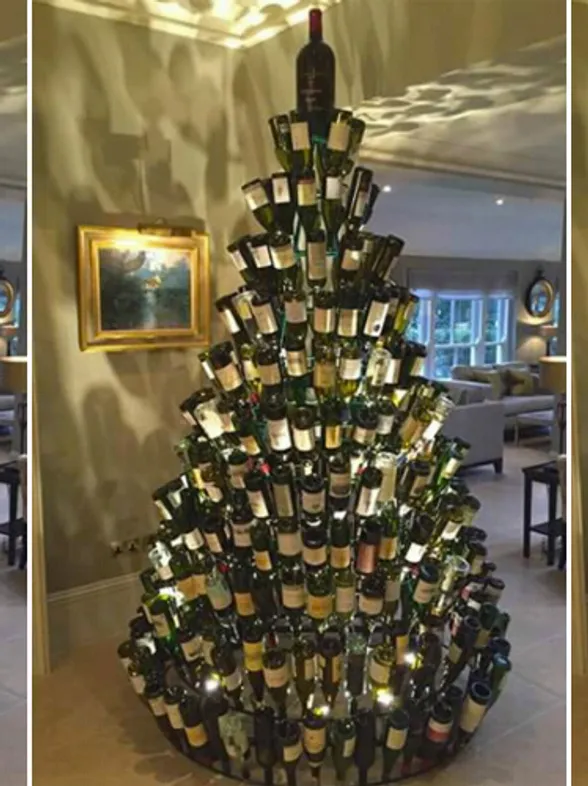 People are Making Wine-bottle Christmas Trees because 'Tis The Season to Be Jolly