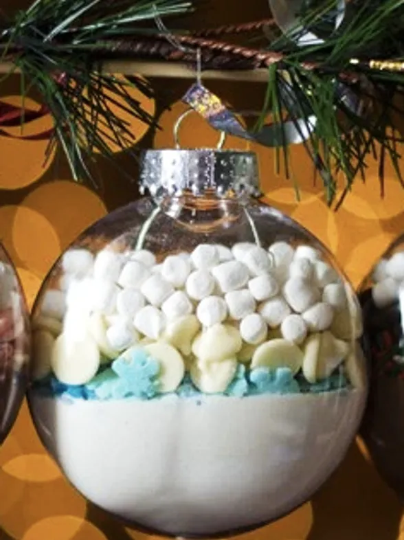 These Hot Chocolate Baubles Are The Only Thing You Need on Your Christmas Tree This Year