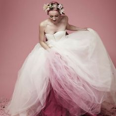 Abiti da sposa dip-dyed: il trend che colora i matrimoni 2017!
