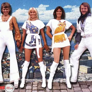 40 imágenes que demuestran por qué la moda masculina de los 70 nunca debe volver