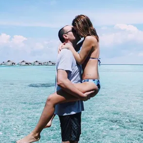 Las paradisíacas vacaciones de Risto Mejide y Laura Escanes