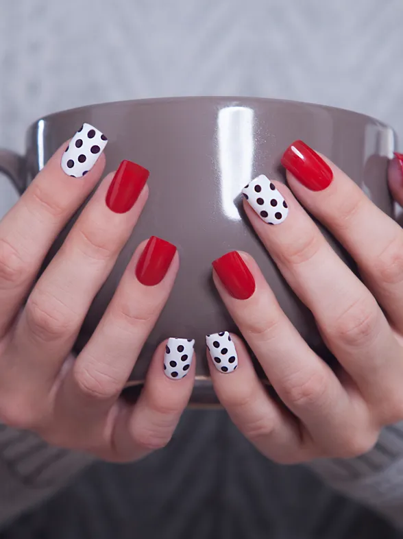 Ahora la manicura también se imprime: llega el nail print