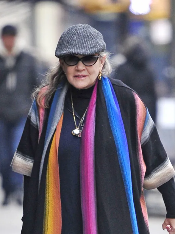 Carrie Fisher sufre un ataque al corazón en un avión