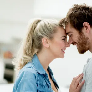 Claves para mantener a un hombre Capricornio a tu lado