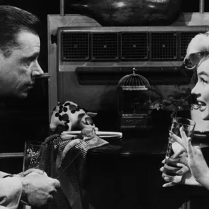 ¡El brindis de las estrellas! Descubre los cócteles icónicos del cine