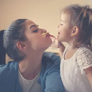 16 mentiras piadosas que todos los padres cuentan a sus hijos