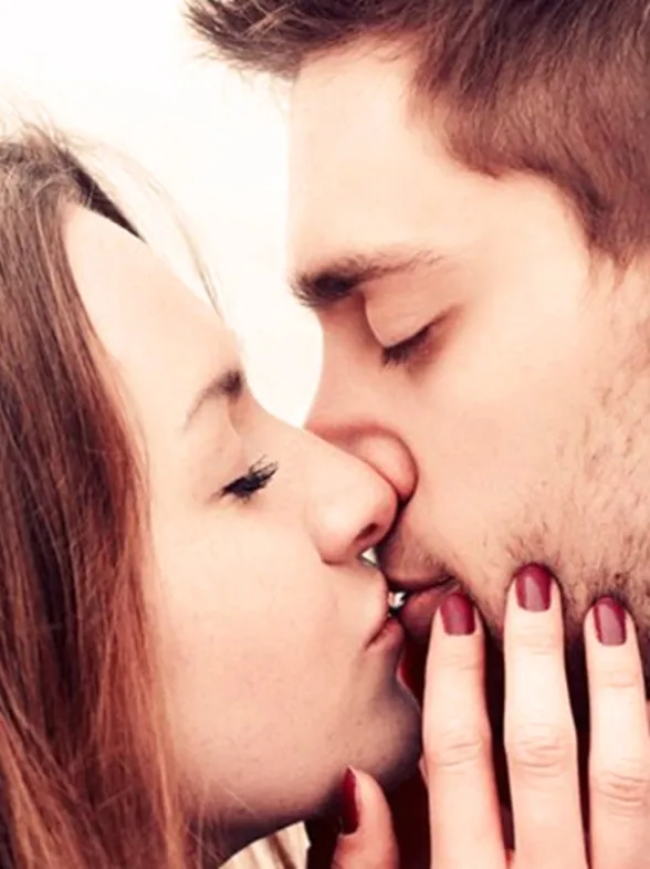 Licencia para besar: 11 tipos de besos que descubren como nos relacionamos