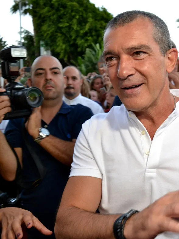 Antonio Banderas, ingresado de urgencia por un dolor en el pecho