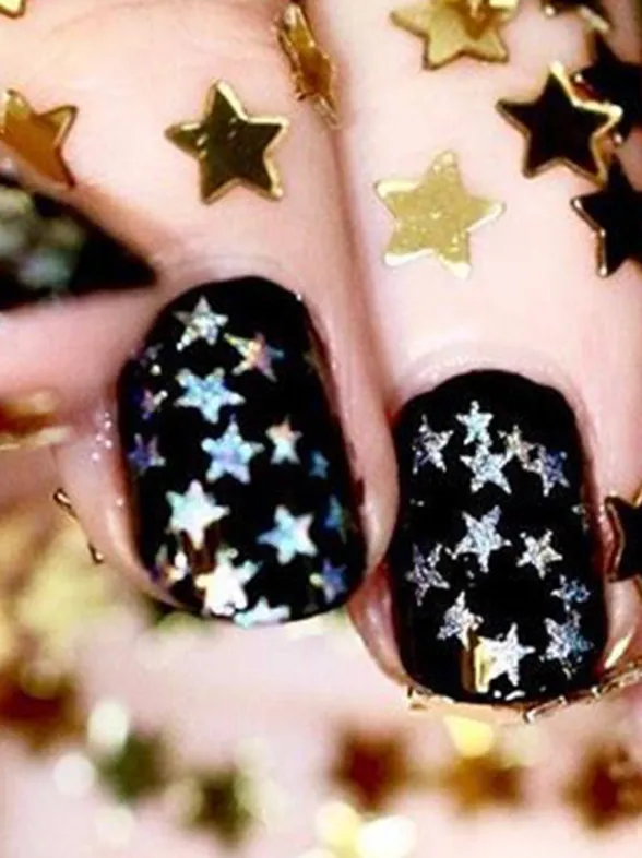 Stars Nails, la manicura galáctica que triunfa en Instagram