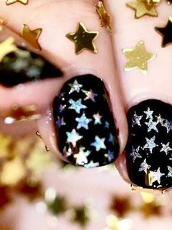 Stars Nails, la manicura galáctica que triunfa en Instagram