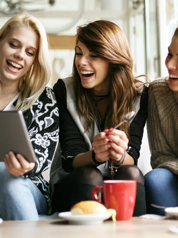¿Quieres ver tus vídeos publicados en enfemenino?