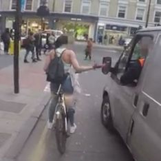 La réaction jouissive de cette cycliste harcelée va vous mettre de bonne humeur pour la journée (Vidéo)