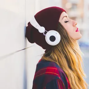 Test: ¿sabrías adivinar a qué canción pertenece esta letra machista?
