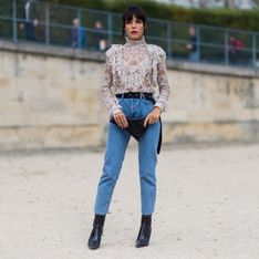 Mom Jeans kombinieren: So siehst du in der Trend-Hose umwerfend aus!