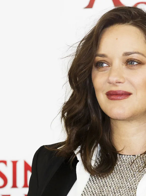 El cambio de look de Marion Cotillard que ha conmocionado a la red