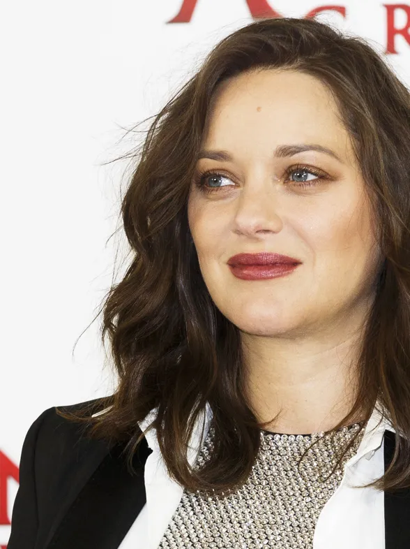 El cambio de look de Marion Cotillard que ha conmocionado a la red