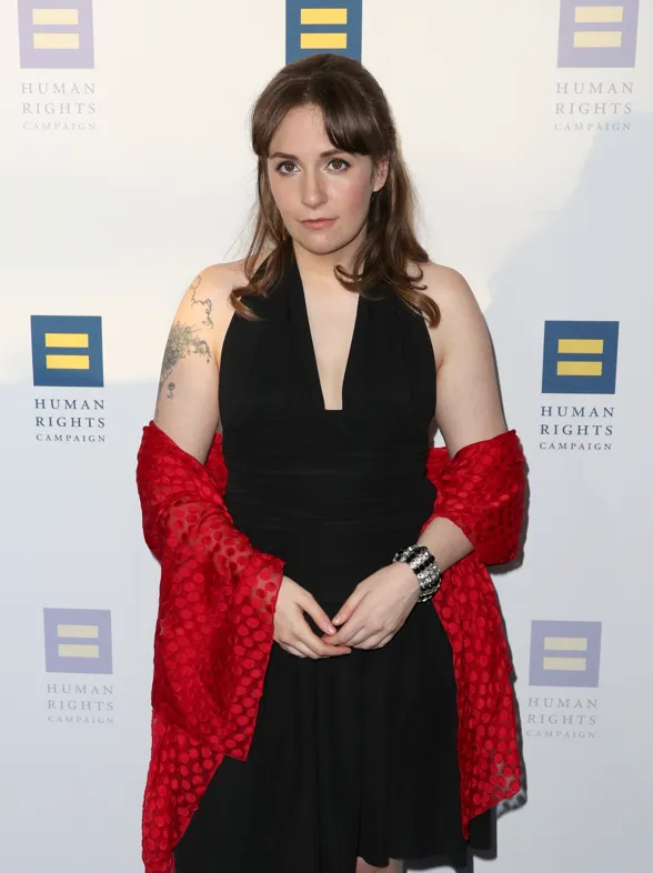 Lena Dunham y la polémica sobre sus looks en la alfombra roja