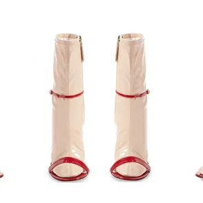 Gucci's Trying To Make Sock Sandals Happen & They're 100% Not Going To Happen