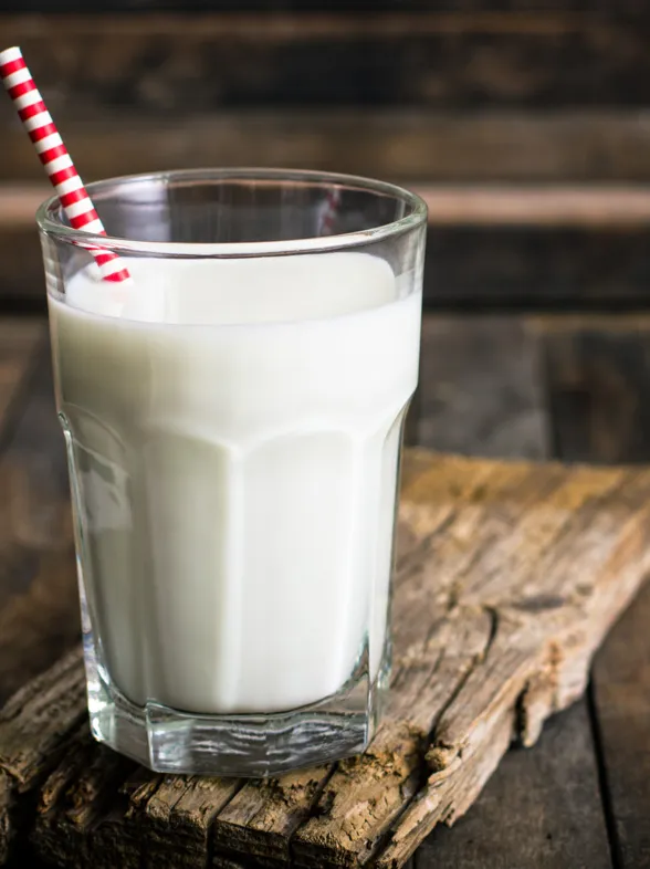 Mitos y verdades sobre la leche de vaca