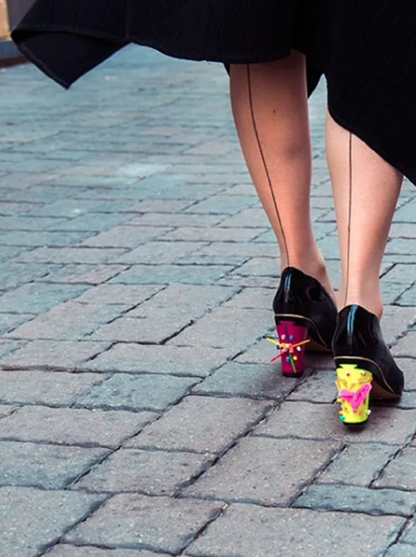 Tacones de quita y pon: de bailarinas a stilettos de diseño en un mismo zapato