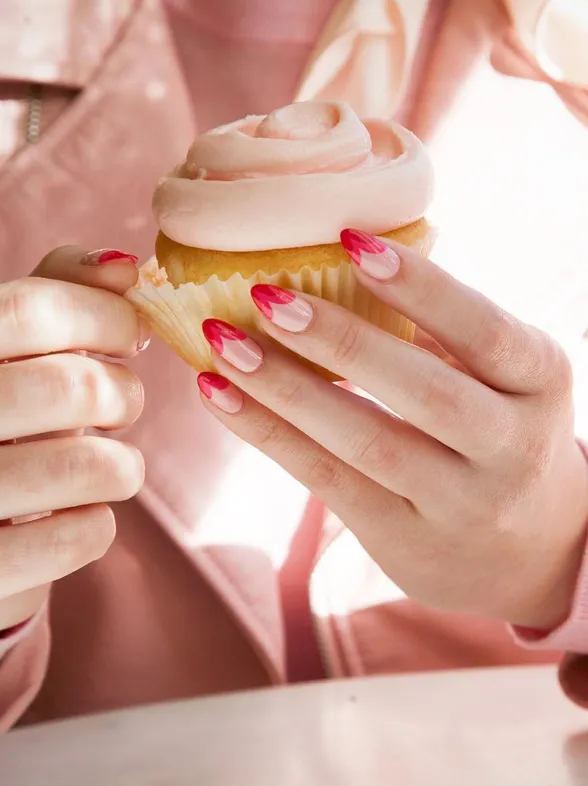 Cómo hacer una manicura de gel en casa