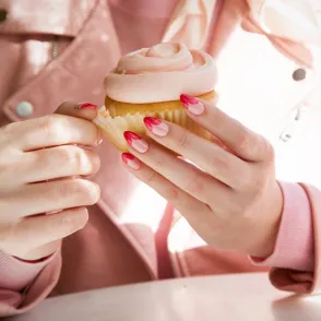 Cómo hacer una manicura de gel en casa