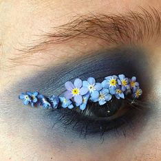 Las flores inundan el maquillaje de ojos
