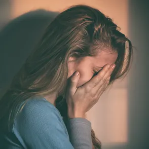 Esclerosis múltiple: la enfermedad incapacitante que más afecta a los jóvenes