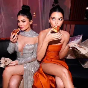 Turns Out, Pizza Is Actually A Pretty Decent Makeup Remover