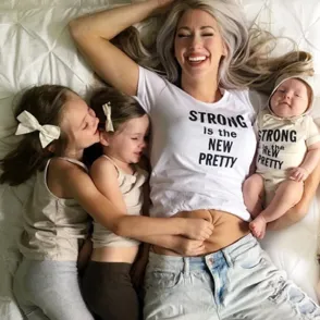 This Woman Posts 'Unflattering' Pic To Show Her Daughters Why She Loves Her 'Bubblegum Belly'