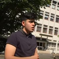 Ce réfugié syrien arrivé il y a 2 ans en France décroche la mention très bien au bac, épatant ! (Vidéo)