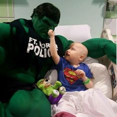 Ce policier est un véritable super héros pour les enfants malades ! (Photos)