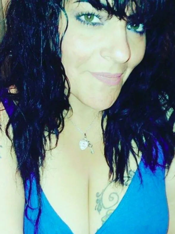 Woman Posts Inspiring Before & After Pictures Of Her Heroin Addiction To Help Others