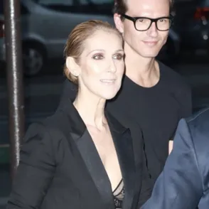 Céline Dion, Kim Kardashian, Charlize Theron... las reinas de los looks con sujetador