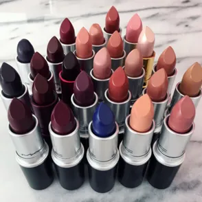 MAC Is Giving Away FREE Lipsticks This Weekend