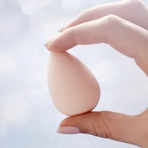 Why You Shouldn't Put A Makeup Sponge Up Your Vagina When Having Period Sex