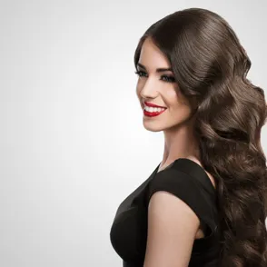 Tips para pasar de un pelo triste a una melena brillante