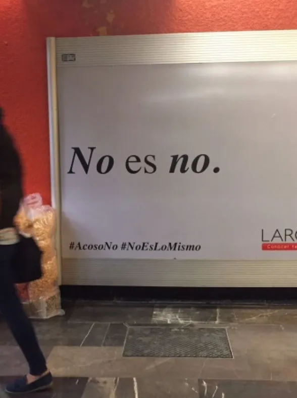 Esta campaña contra el acoso en el metro de México es brillante