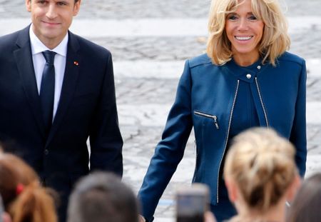 Moi avec mes rides, lui avec sa fraîcheur Brigitte Macron se confie sur son couple