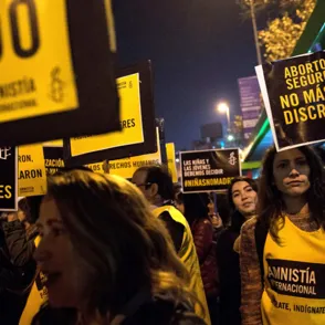 Chile despenaliza el aborto en tres supuestos