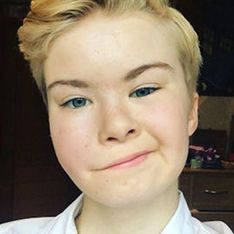 Un adolescent transgenre se suicide à cause du règlement de son école