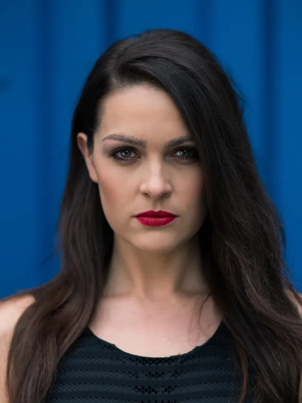 Hollyoaks 20/09 - Sienna Tells Grace That Warren Killed Bart