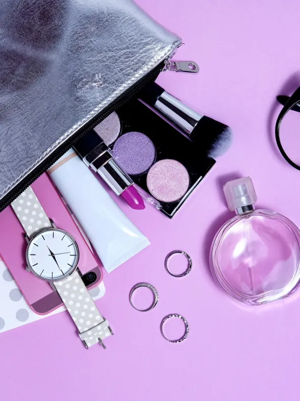 Los productos de belleza multiusos que querrás llevar siempre contigo