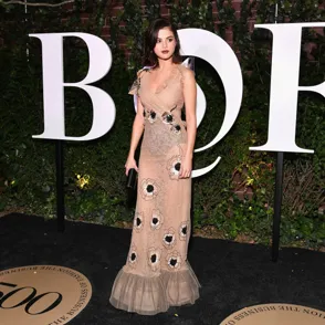 Selena Gómez y su vestido de ensueño, mejor look de la semana