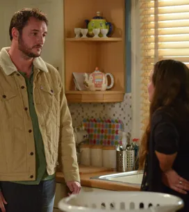 Eastenders 28/09 - Martin Tries To Get Through To A Fuming Stacey