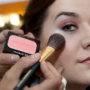 Paso a paso: maquillaje de fiesta de Dolce & Gabbana