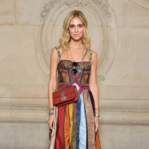 Chiara Ferragni y su vestido multicolor, mejor look de la semana
