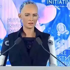 En Arabie saoudite, Sophia est le premier robot citoyen, qui a plus de droits que les Saoudiennes...